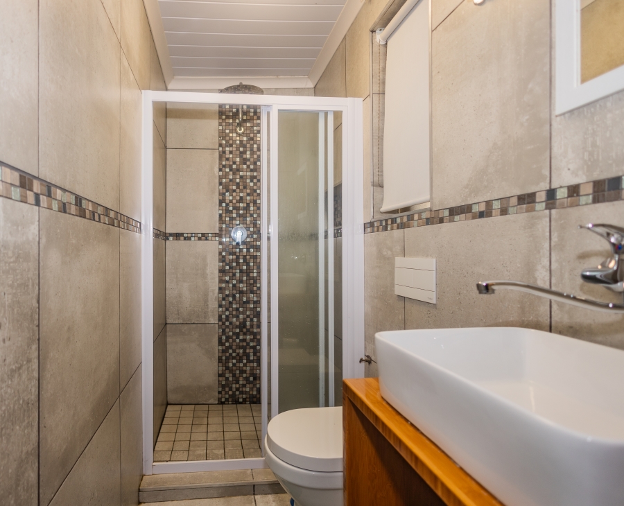 4 Bedroom Property for Sale in Panorama Western Cape